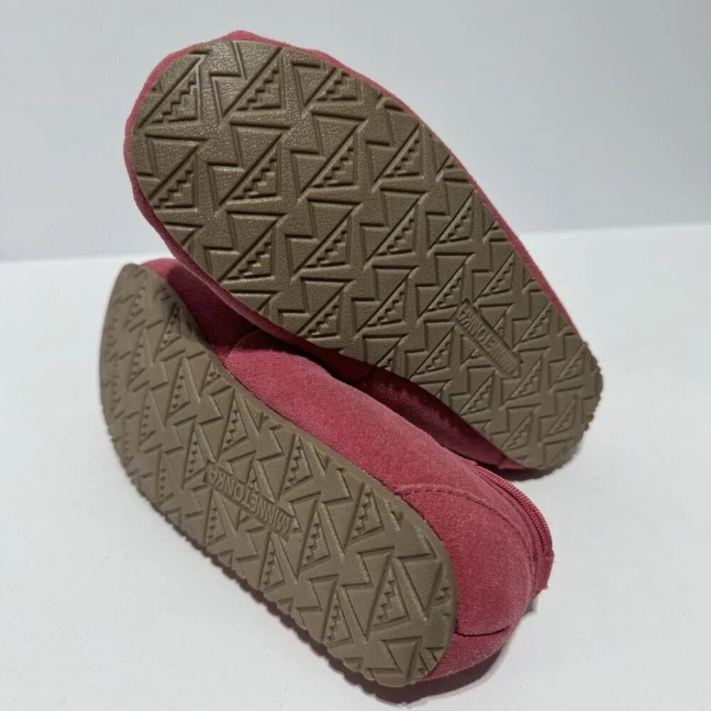 Minnetonka Girls Cassie Moccasin Slippers Size 1 M Big Kid